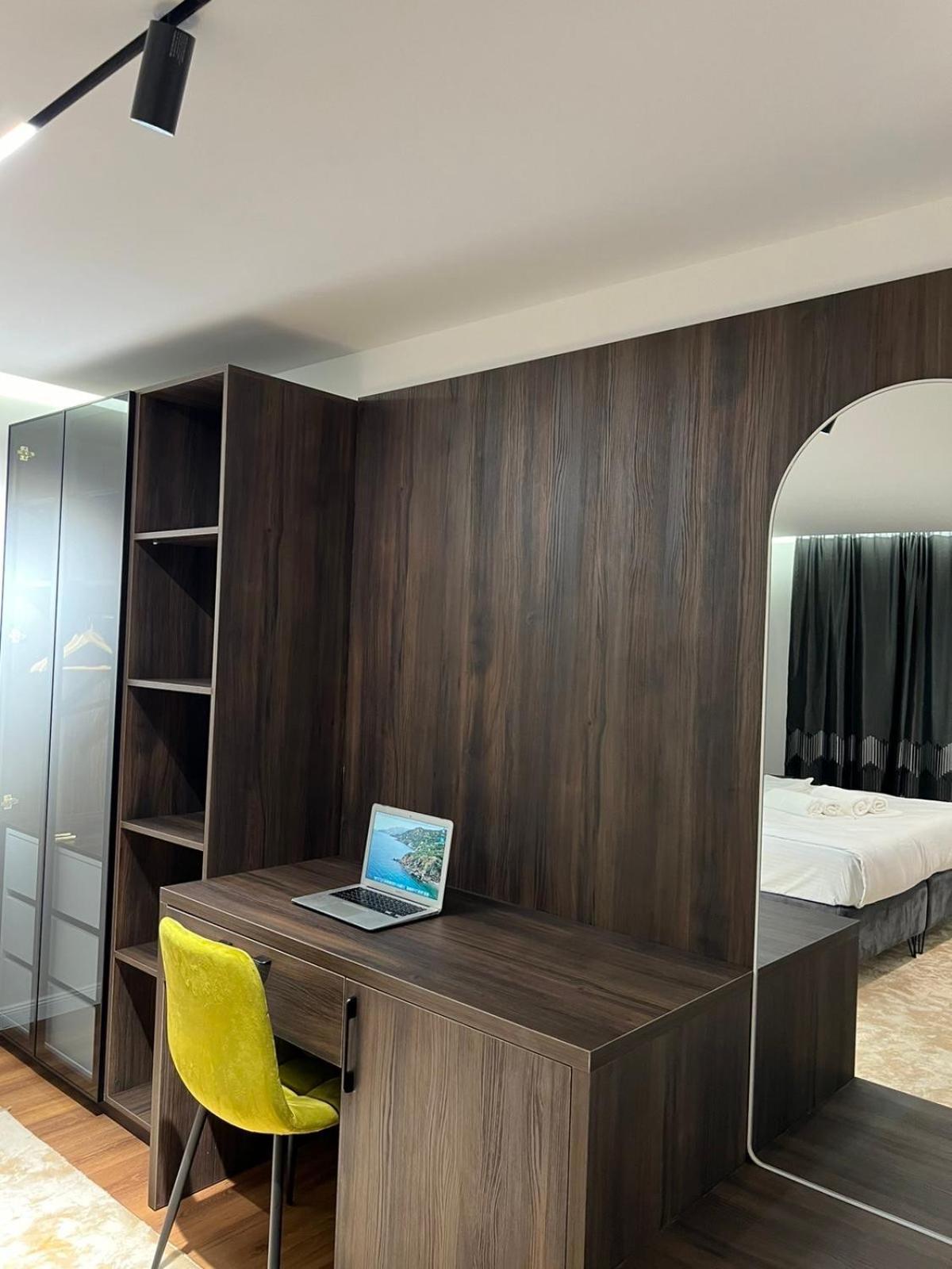 Hotel Europa Prishtina Priştine Dış mekan fotoğraf