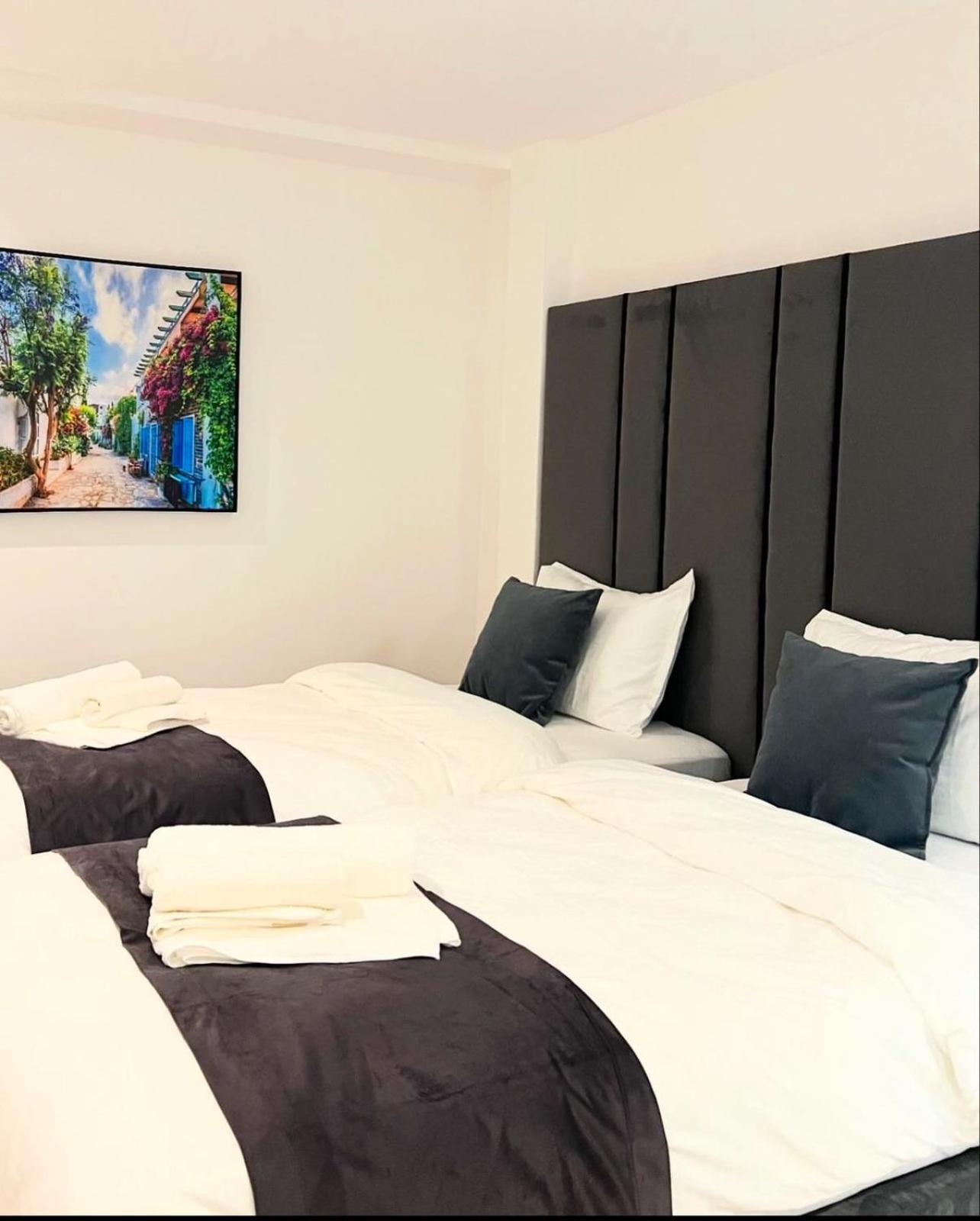 Hotel Europa Prishtina Priştine Dış mekan fotoğraf
