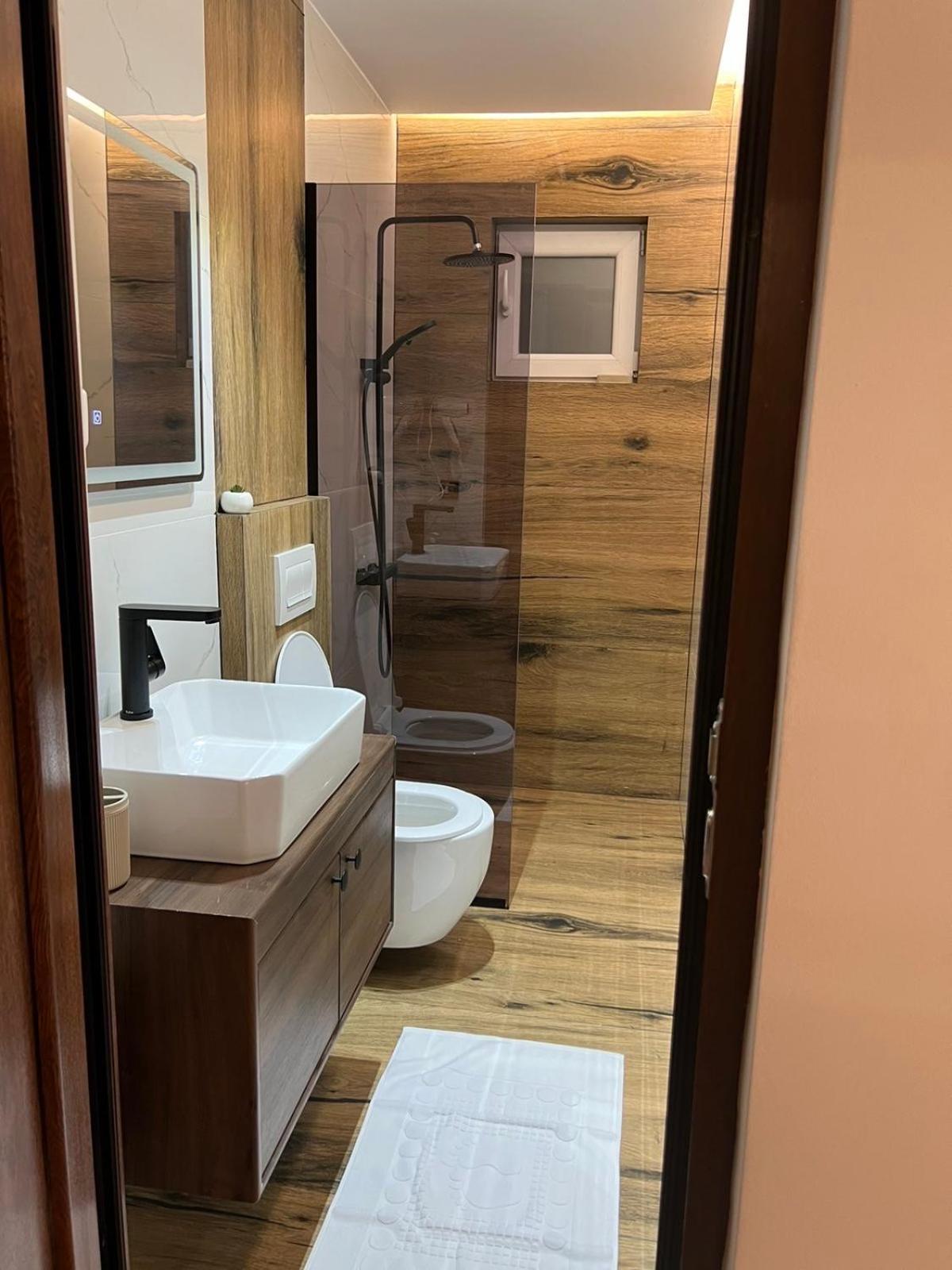 Hotel Europa Prishtina Priştine Dış mekan fotoğraf